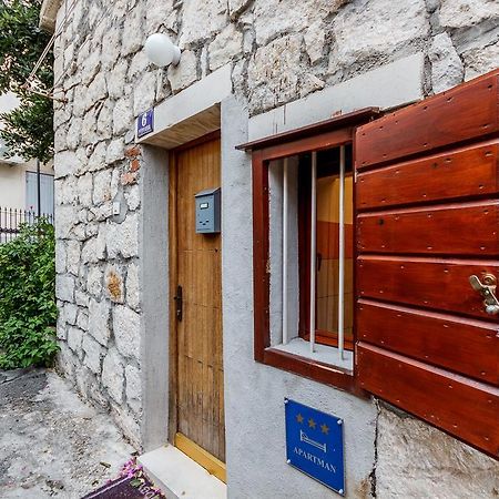 Apartment Dalmatian Cottage Сплит Екстериор снимка