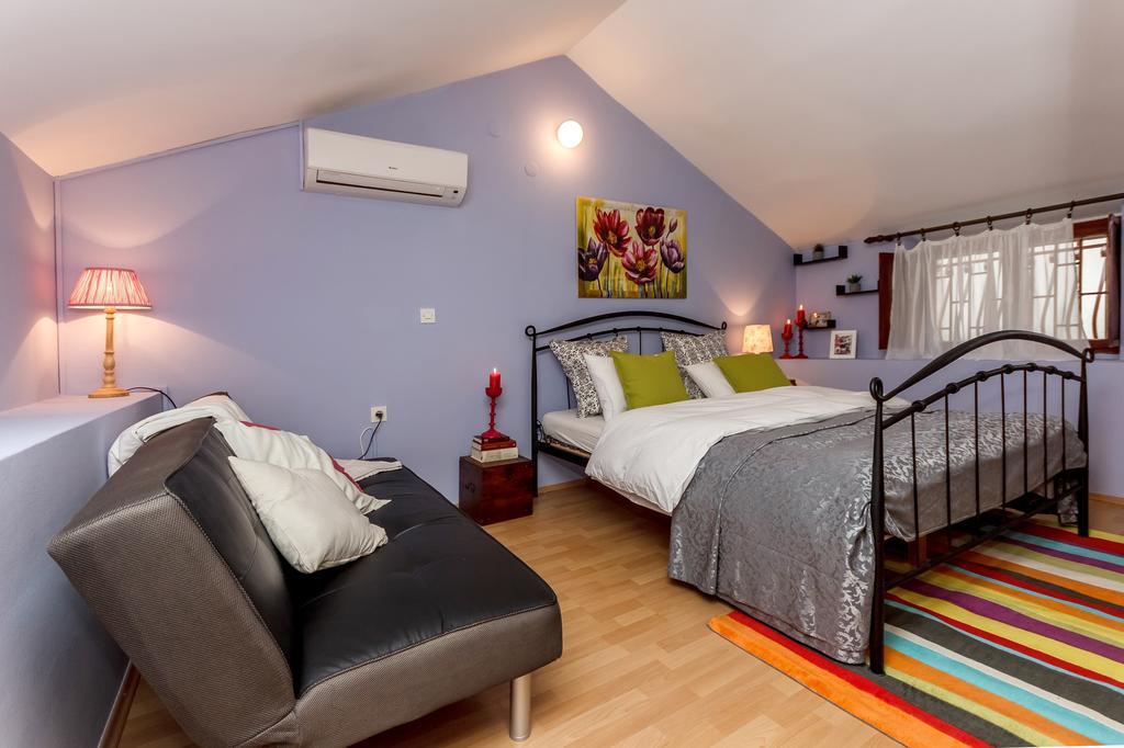 Apartment Dalmatian Cottage Сплит Екстериор снимка